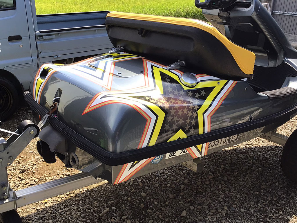 水上バイクラッピング