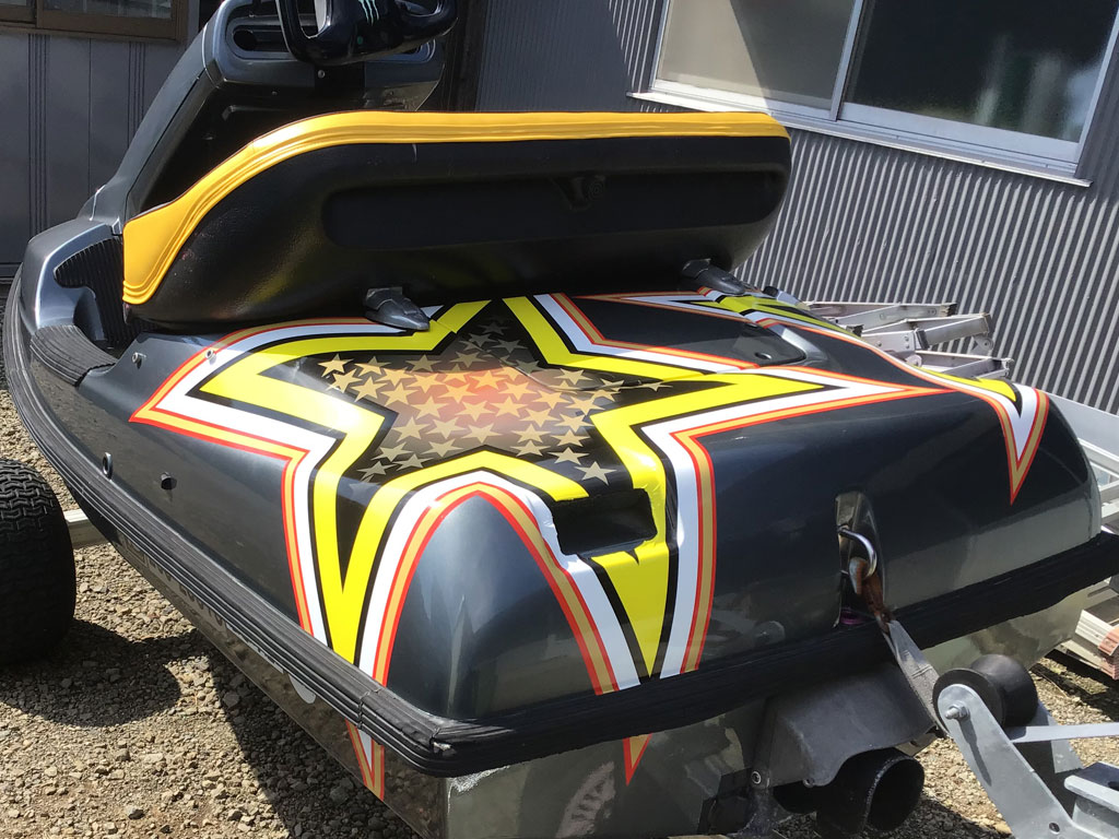 水上バイクラッピング